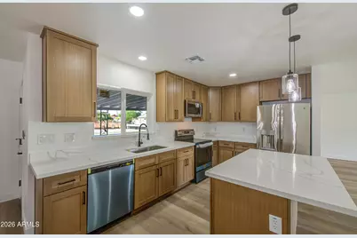 512 E Narramore Avenue, Buckeye, AZ 85326 - Photo 11