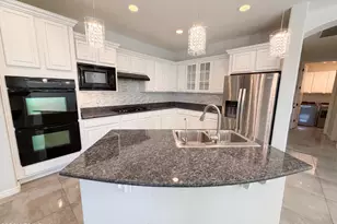 550 S Emerson St, Chandler, AZ 85225 - Photo 7