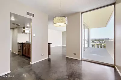 207 W Clarendon Avenue #F10, Phoenix, AZ 85013 - Photo 5