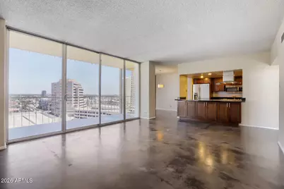 207 W Clarendon Avenue #F10, Phoenix, AZ 85013 - Photo 3