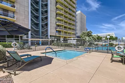207 W Clarendon Avenue #F10, Phoenix, AZ 85013 - Photo 1