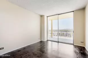 207 W Clarendon Ave, Phoenix, AZ 85013 - Photo 11