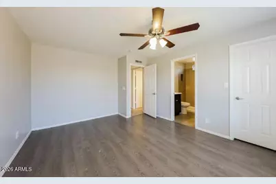 9709 N 57th Avenue, Glendale, AZ 85302 - Photo 7