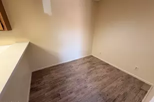 825 S River Dr, Tempe, AZ 85281 - Photo 5