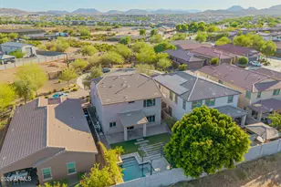 1724 W Bonanza Dr, Phoenix, AZ 85085 - Photo 57