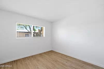 1320 E Bethany Home Road #52, Phoenix, AZ 85014 - Photo 13