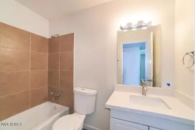 3326 W Larkspur Drive, Phoenix, AZ 85029 - Photo 7