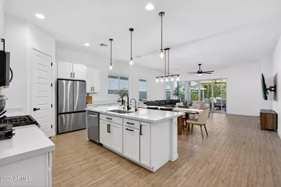 11303 E Utah Avenue, Mesa, AZ 85212 - Photo 15
