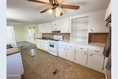 1110 S Highway 80 -- #8, Benson, AZ 85602 - Photo 25
