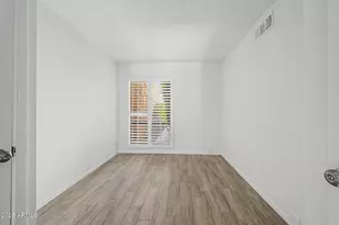 10640 North 11th St, Phoenix, AZ 85020 - Photo 17