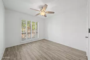 10640 North 11th St, Phoenix, AZ 85020 - Photo 15