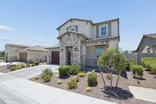 4334 N Pioneer Dr, Litchfield Park, AZ 85340 - Photo 3