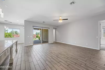 884 E Ladbroke Way, Gilbert, AZ 85297 - Photo 3