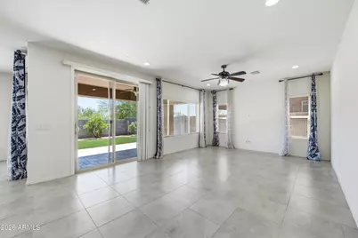 1829 W Spur Drive, Phoenix, AZ 85085 - Photo 7
