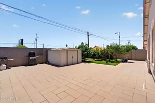 2425 W Maricopa St, Phoenix, AZ 85009 - Photo 29