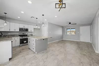17602 N 8th Avenue, Phoenix, AZ 85023 - Photo 9