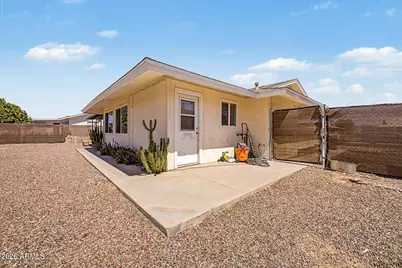 10718 W El Capitan Circle, Sun City, AZ 85351 - Photo 29