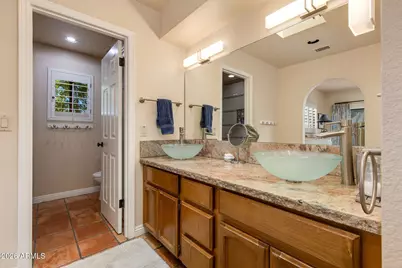 6186 N 28th Place, Phoenix, AZ 85016 - Photo 9