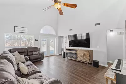 21455 N 29th Drive, Phoenix, AZ 85027 - Photo 9