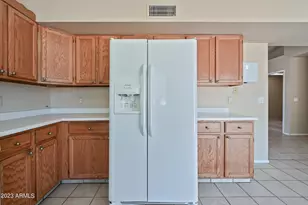 6830 E Paradise Ln, Scottsdale, AZ 85254 - Photo 11
