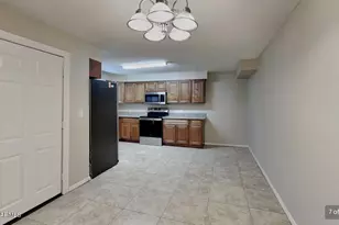 2713 E Juniper Ave, Phoenix, AZ 85032 - Photo 7