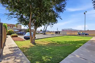 2724 W McLellan Blvd, Phoenix, AZ 85017 - Photo 33
