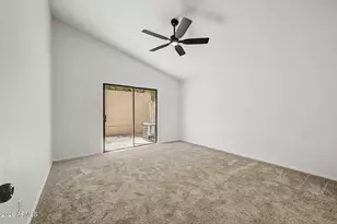 907 W Barbados Dr, Gilbert, AZ 85233 - Photo 9