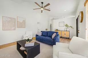 907 W Barbados Dr, Gilbert, AZ 85233 - Photo 3