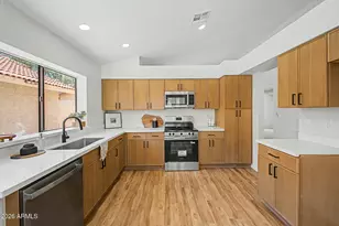 907 W Barbados Dr, Gilbert, AZ 85233 - Photo 5