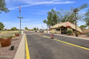 3901 E Pinnacle Peak Rd, Phoenix, AZ 85050 - Photo 51
