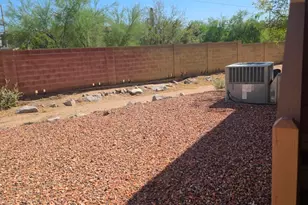 3901 E Pinnacle Peak Rd, Phoenix, AZ 85050 - Photo 25