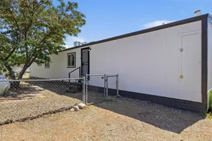 88 E Camino De Pampas, Huachuca City, AZ 85616 - Photo 25