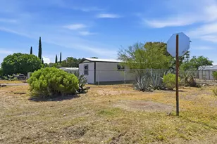 88 E Camino De Pampas, Huachuca City, AZ 85616 - Photo 31