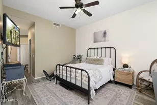 6384 W Pontiac Dr, Glendale, AZ 85308 - Photo 17
