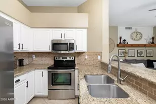 6384 W Pontiac Dr, Glendale, AZ 85308 - Photo 11