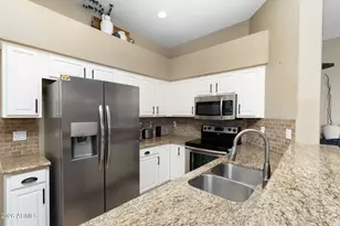 6384 W Pontiac Dr, Glendale, AZ 85308 - Photo 11