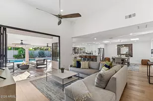 10434 N 82nd Pl, Scottsdale, AZ 85258 - Photo 1