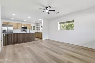 3144 N 34th St, Phoenix, AZ 85018 - Photo 9