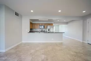 1008 E Citrus Wy, Phoenix, AZ 85014 - Photo 21