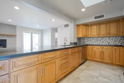 1008 E Citrus Way, Phoenix, AZ 85014 - Photo 17