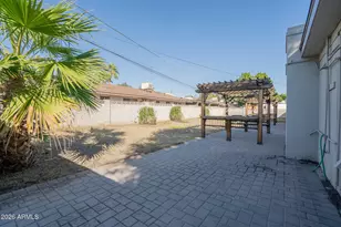 1008 E Citrus Wy, Phoenix, AZ 85014 - Photo 35