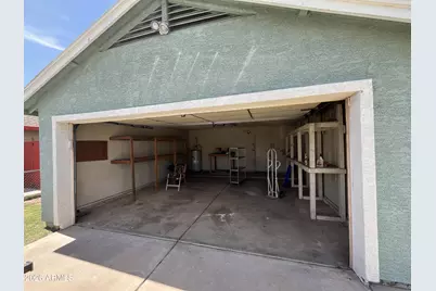 7957 W Glenrosa Avenue, Phoenix, AZ 85033 - Photo 25