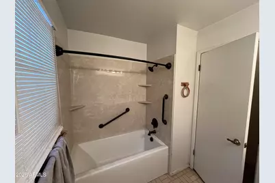 7957 W Glenrosa Avenue, Phoenix, AZ 85033 - Photo 15