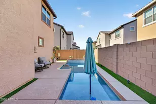 655 S Longspur Ln, Gilbert, AZ 85296 - Photo 45