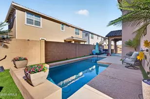 655 S Longspur Ln, Gilbert, AZ 85296 - Photo 7