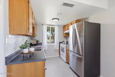 1006 E Redfield Road, Tempe, AZ 85283 - Photo 13