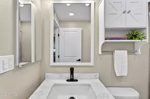 944 S Valencia, Mesa, AZ 85202 - Photo 5