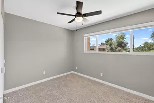 944 S Valencia, Mesa, AZ 85202 - Photo 31