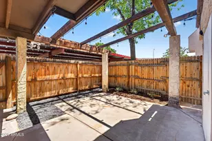 944 S Valencia, Mesa, AZ 85202 - Photo 39