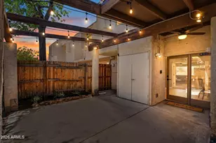 944 S Valencia, Mesa, AZ 85202 - Photo 33